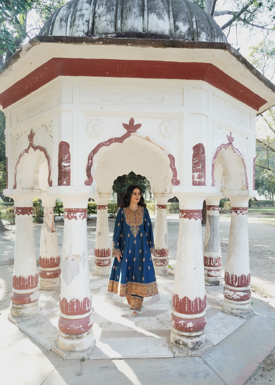 Khaleesi- Blue Kalidar Choga Set - Amrinsahi
