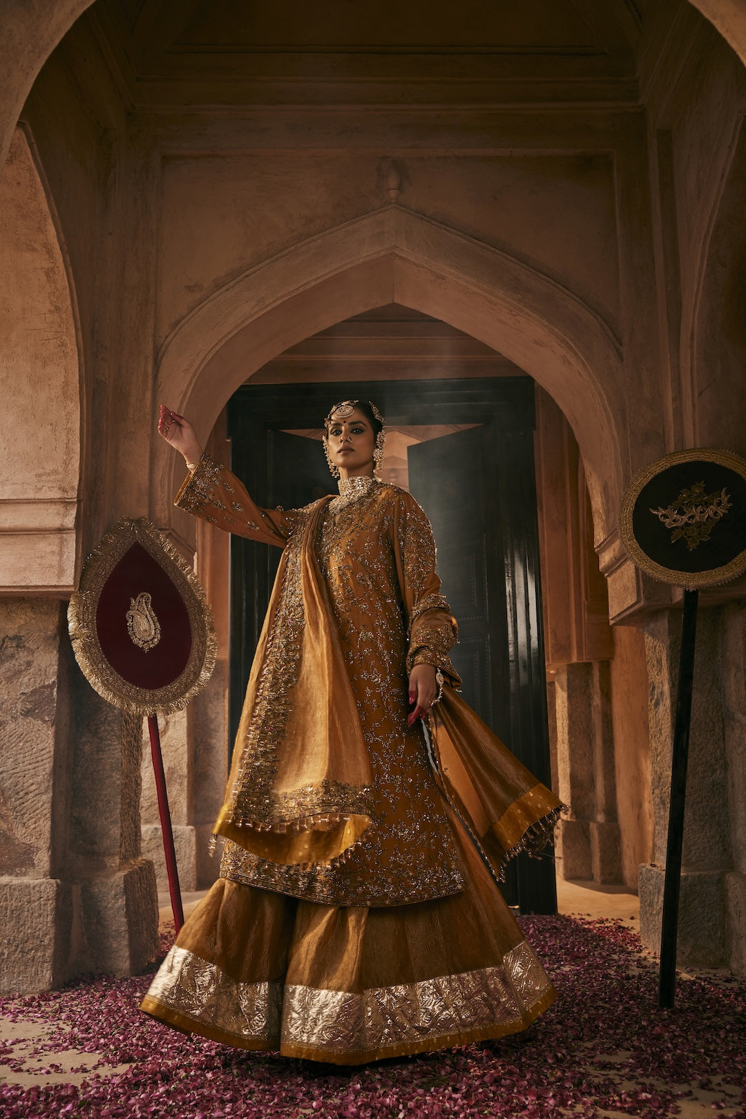 Mira Kalidar sharara - AMRINSAHI