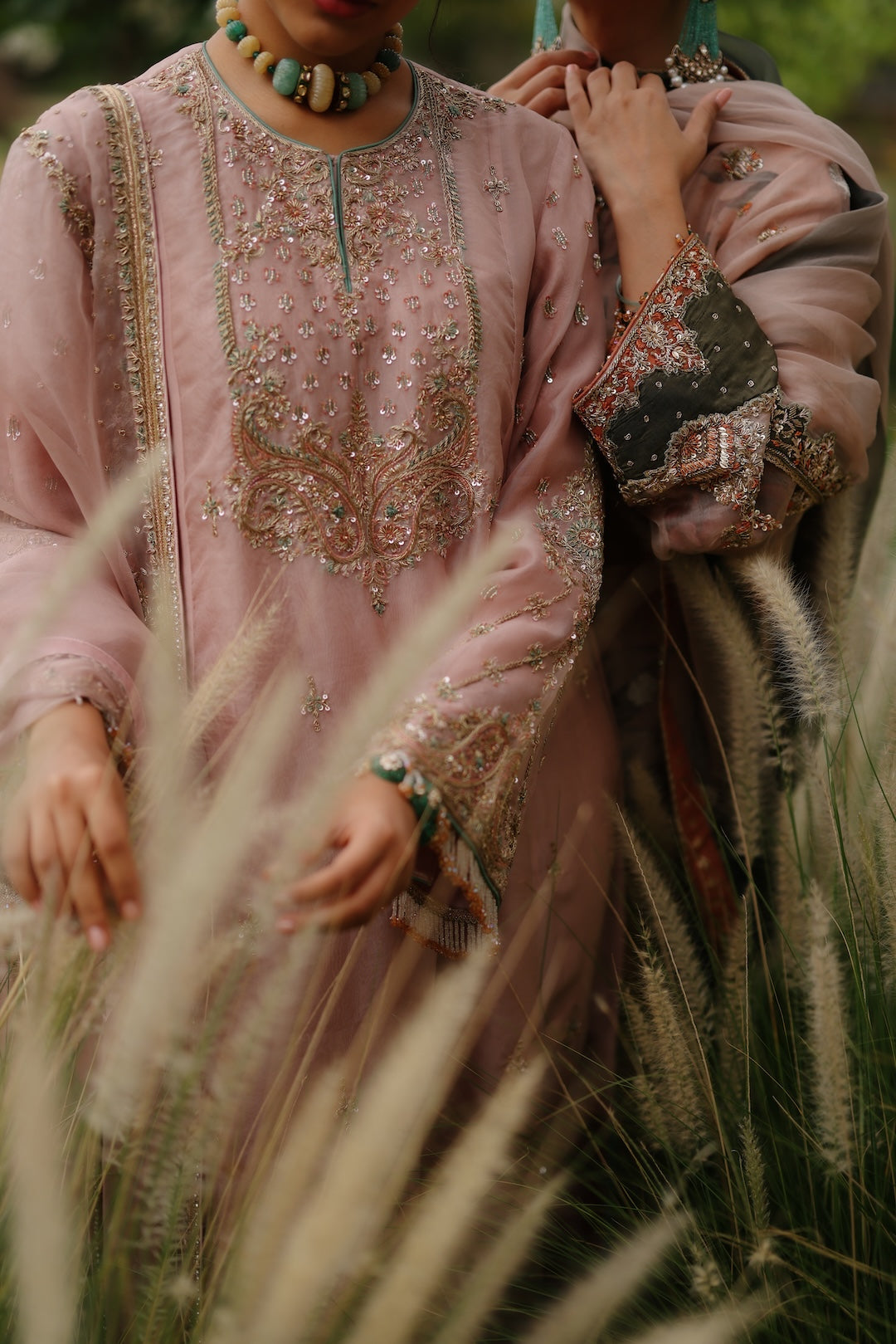 Nadia Kalidar Choga  - AMRINSAHI