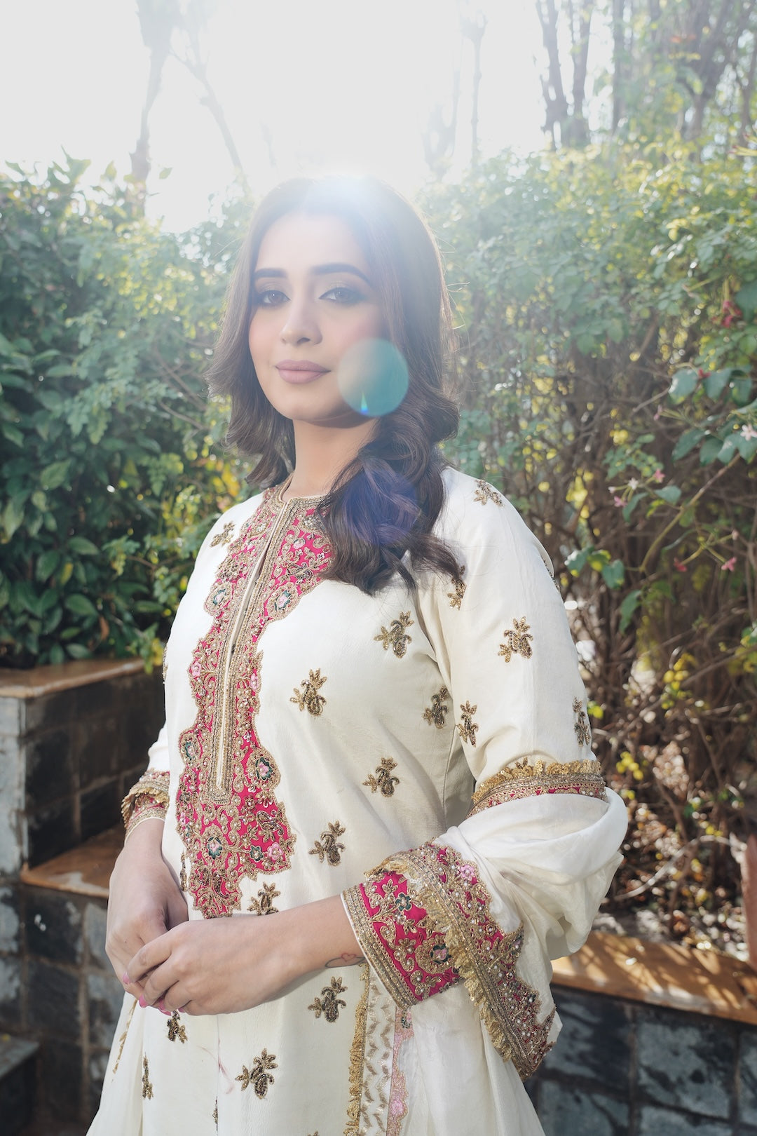 Ivory and cherry Salwar Kameez set - Amrinsahi