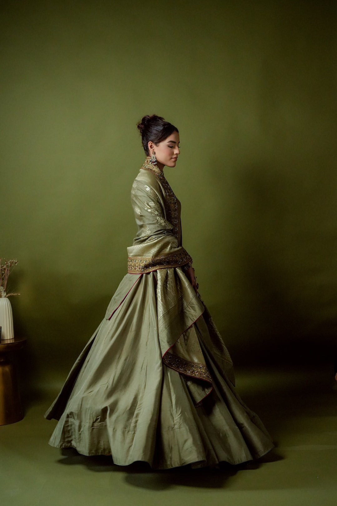 Banarasi Silk Lehenga Set - Amrinsahi